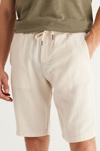AC&Co / Altınyıldız Classics Ανδρικό σορτς σε μπεζ Slim Fit Slim Fit 100% βαμβακερό σορτς με σχέδια από μουσελίνα με πλαϊνές τσέπες