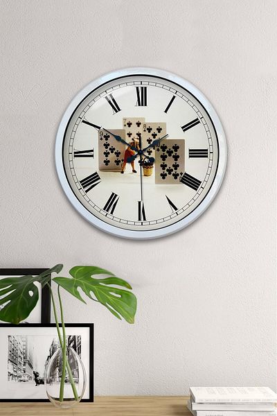 Kasva Concept Gift 40 cm White Metal Playing Card Wall Clock