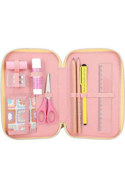 Top Model Hippie Heart 3 Layer Filled Pencil Bag 612378