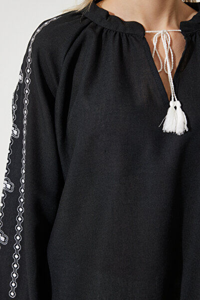 Happiness İstanbul Dámská černá vyšívaná oversize plátěná halenka RG00038