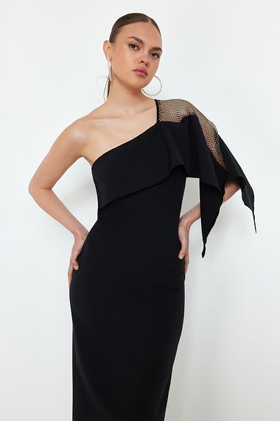 Trendyol Collection Чорна довга вечірня сукня з аксесуарами Tas з одним рукавом ткана TPRSS24AE00132