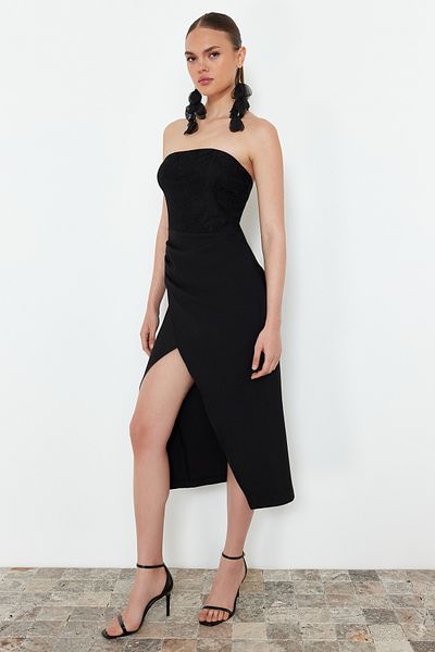 Trendyol Collection Μαύρο Δαντελένιο Λεπτομερές Υφαντό Κομψό Βραδινό Φόρεμα TPRSS24EL00182