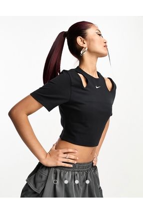 Nike sportswear essential women's logo short sleeve top 2025