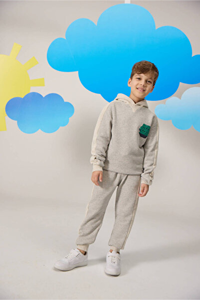 Verte Vallée "SO FAR SO GOOD" Printed Sweatshirt and Pants Set
