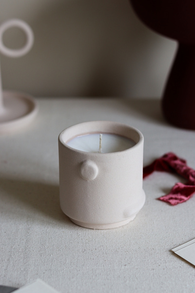 Beige & Stone Dekoratif Amber Kokulu Mum