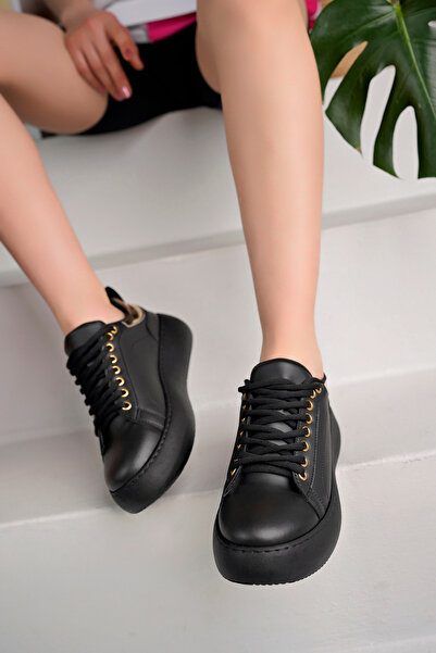 Scarpebutik حذاء ميلانو الرياضي ذو النعل السميك والأربطة والرياضة