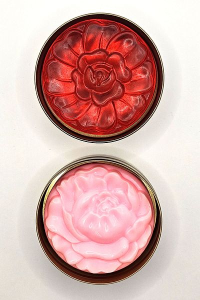 FANTASTİK SANAT ATÖLYESİ Holiday and Travel Soap Set - Strawberry and Mora Mora Scented, Glycerin in Decorative Gold Box