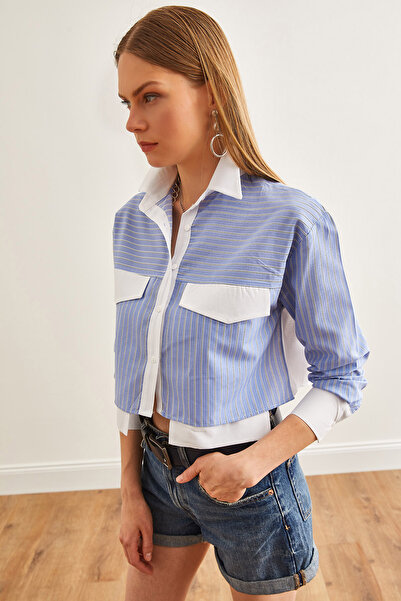 Olalook Dámska modrá košeľa s vreckom na doplnky na chrbte s detailmi GML-19001211