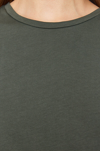 Trendyol Modest Černá-Khaki 2-balení Rozparek Detailní Crew Neck Krátký rukáv Základní pletené tričko TCTSS21UK0009