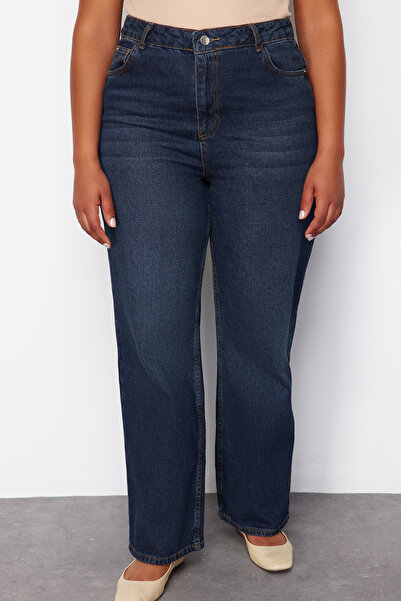 Trendyol Curve Dunkelblaue Jeans mit hoher Taille und gerader Passform in Übergröße TBBSS24CJ00051