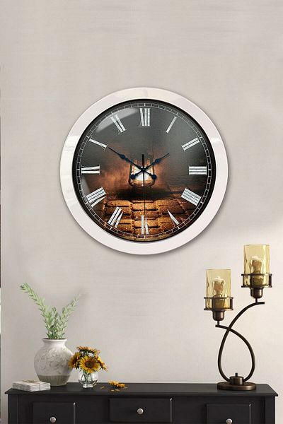Kasva Concept 36 cm White Metal Lantern Wall Clock
