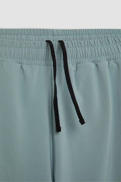 DeFacto DeFactoFit Sport-Shorts aus Webstoff mit Standard-Passform C1533AX24SM