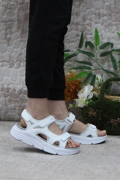 lumberjack Gena White - Comfortable and Flexible Women's Sandals