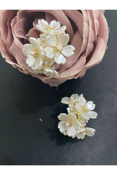 MFM STORE FLOWER MODEL RING EARRING