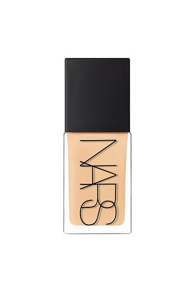 Nars كريم أساس عاكس خفيف مع تأثير مرطب - كريم أساس منعم