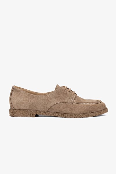 Valmenti حذاء ألانزو الكاجوال للنساء من الجلد الأصلي المدبوغ باللون البني الداكن