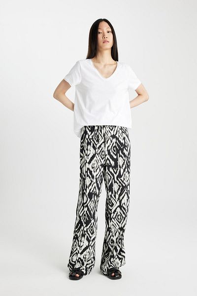 DeFacto Gemusterte Marokko-Hose mit weitem Bein und Taschen mit hoher Taille – C8888ax24sm