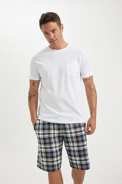 DeFacto Regular Fit Kurzarm-Pyjama-Set – Ober- und Unterteil mit elastischem Bund C2871ax24sm