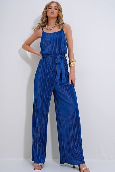 Trend Alaçatı Stili Women's Navy Blue Strappy Waist Belted Chest Low-cut Pleated Jumpsuit ALC-X12192