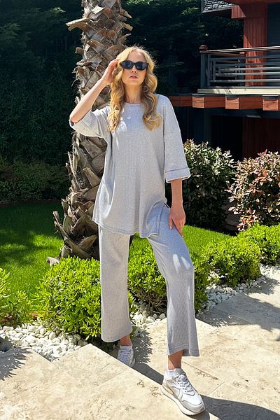 Trend Alaçatı Stili Women's Grimelange Slit Boyfriend T-Shirt And Trousers Interlock Set ALC-X12201