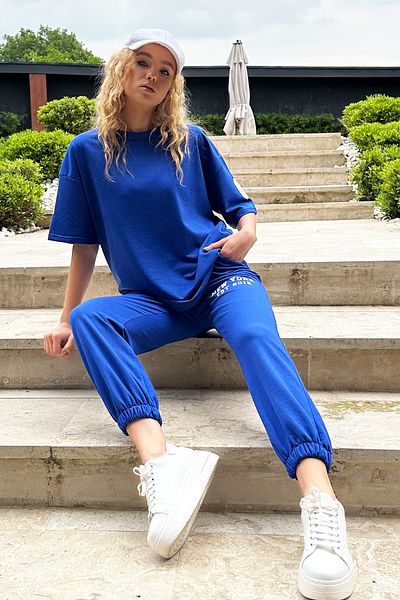 Trend Alaçatı Stili Női Saks Crewneck nyomott póló és futóruha szett ALC-X12204