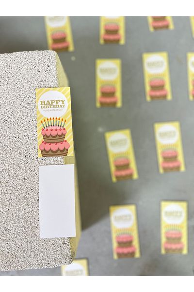 Meyofficial Happy Birthday Note Card with Yellow Background - 4*8 Cm, Pack of 20