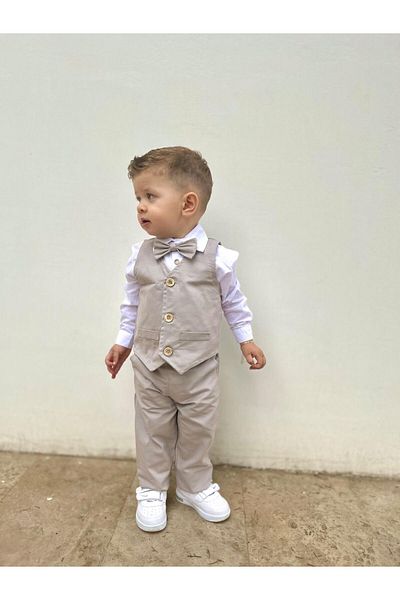 favorimkids Linen Vest Set Vest Shirt Pantalon is a set of 4, including bow tie.