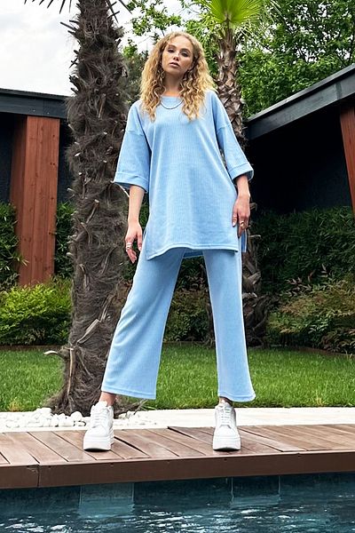 Trend Alaçatı Stili Woman's Blue Slit Boyfriend T-Shirt And Trousers Interlock Set ALC-X12201