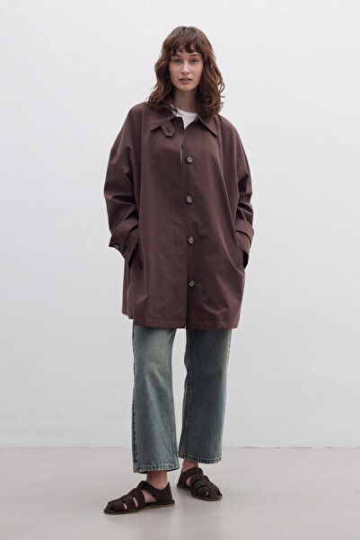 Manuka Stockholm - Oversize Brown Trench Coat with Shawl Detail