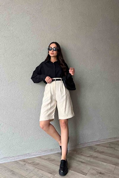 Seda Yalçın Atelier Βασικό σορτς βερμούδας με διπλή πιέτα σε μπεζ χρώμα