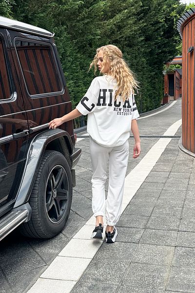 Trend Alaçatı Stili Dámské triko a tepláky s potiskem Ecru Crewneck ALC-X12204