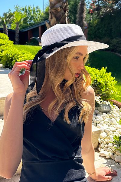Trend Alaçatı Stili Woman's White Midi Size Ribbon Hat ALC-X12346