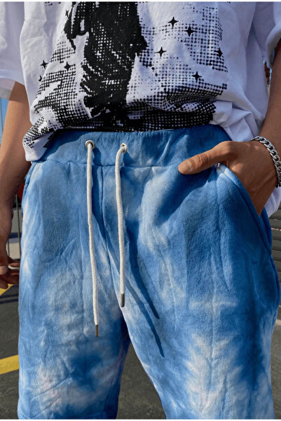 NEWLAKER Unisex Oversize Pocketed Batik Patterned Shorts