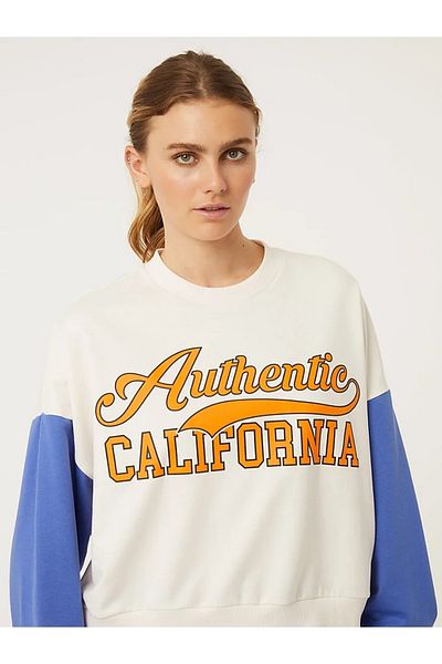 NEWLAKER Hanorac crop oversize cu mânecă lungă - Decolteu Crew, Design College imprimat
