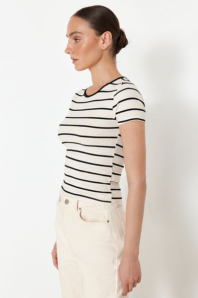 Trendyol Collection Ecru*001 Striped Linen Fitted/Fitted Stretch Knitted Blouse TWOSS24BZ00566
