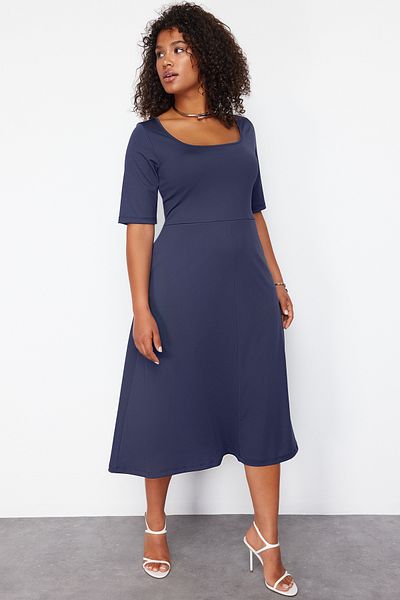 Trendyol Curve Navy Blue More Sustainable Midi Knitted Dress TBBSS24AH00168