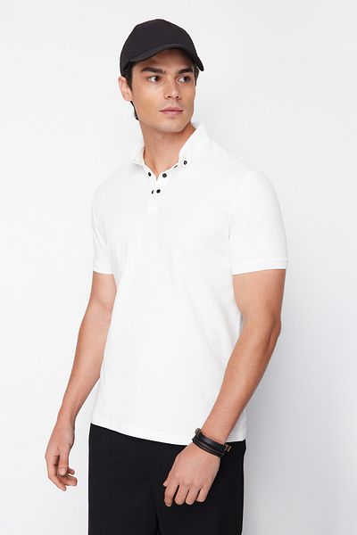 Trendyol Collection White Regular/Normal Cut Polo Collar T-shirt TMNSS24PO00047