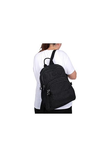 Bagacar Black Lightweight and Waterproof Quality Clincher Backpack