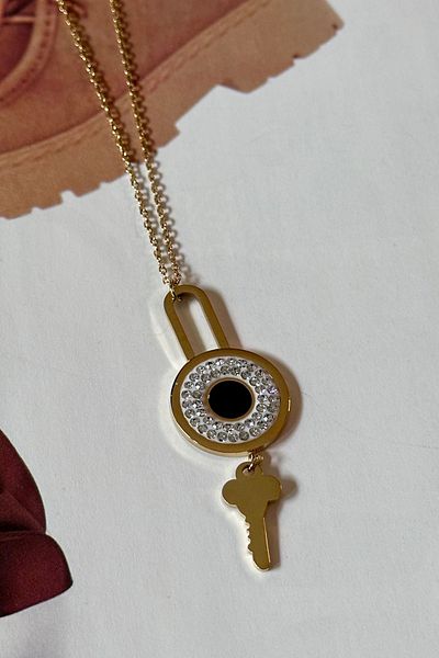 Trendy Butik قلادة بوهيمية معلقة بمفتاح فولاذي