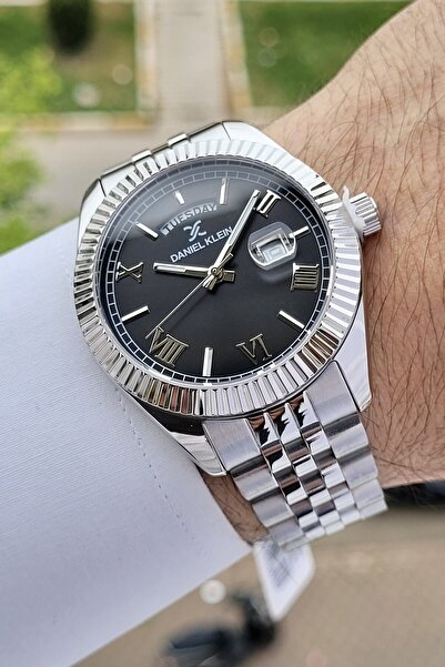 Daniel Klein Kadranı Siyah Kordonu Gümüş Renk Hediye Paketli Erkek Kol Saati