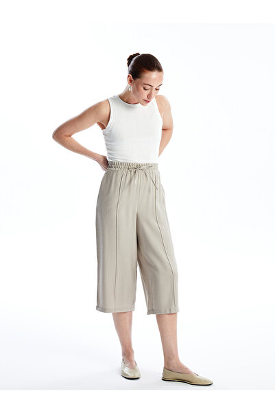 LC Waikiki LCW Beli Lastikli Rahat Kalıp Kadın Kapri