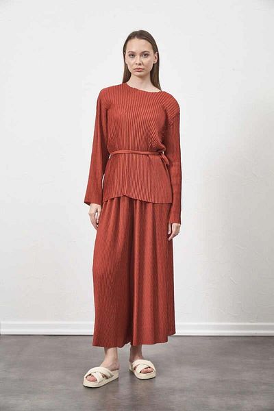 Mevra Dried Rose Pleated Trousers