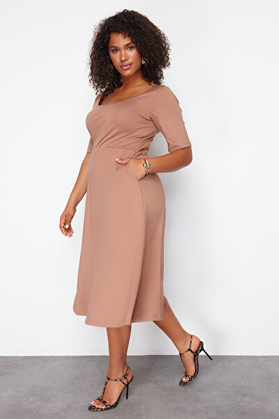 Trendyol Curve Mink More Sustainable Midi Knitted Dress TBBSS24AH00168