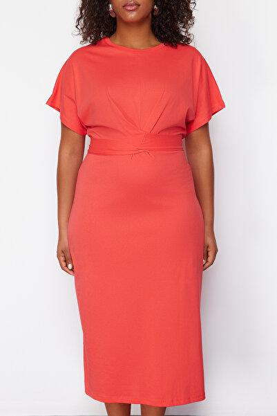 Trendyol Curve Czerwona długa/długa dzianinowa sukienka - prosty krój, wiązanie i rozcięcie 100% bawełna TBBSS22EL1640