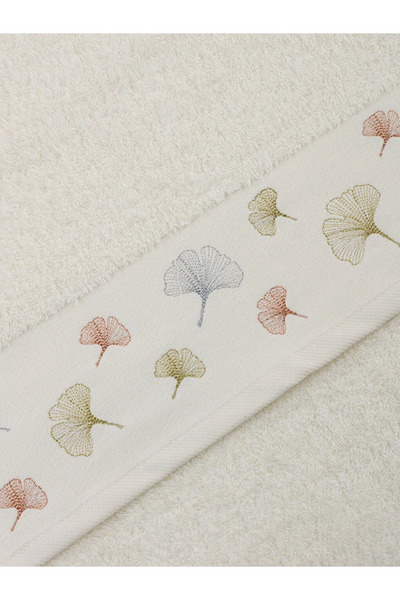 LC Waikiki LCW HOME Flower Embroidered Face Towel 50x80 Cm
