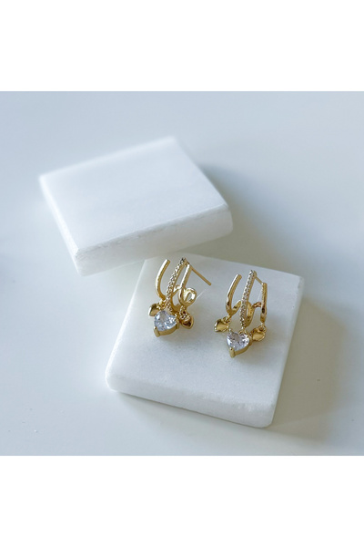 CHARMLUCKY Çelik kalp sallantılı 3lü görünümde küpe