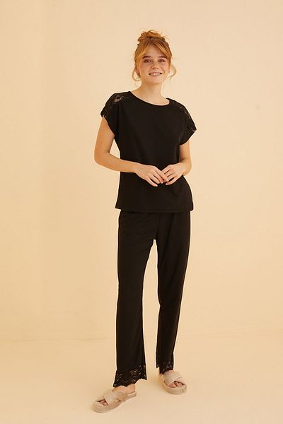Siyah İnci Black Lace Detailed Soft Touch Slim Knitted Pajamas Set