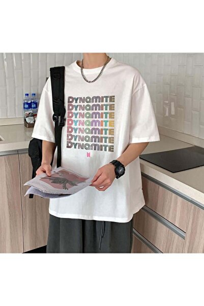Toum تيشيرت STREETBEAT WEAR BTS Dynamite مطبوع عليه ديناميت أبيض كبير الحجم ل...