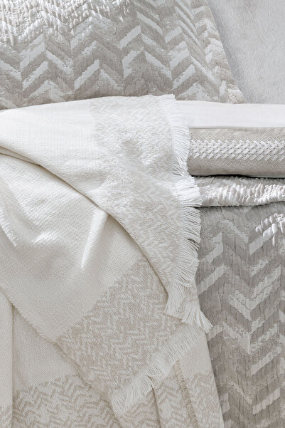 Yataş Elsie Double Fall Winter 8-Piece Dowry Set - Beige