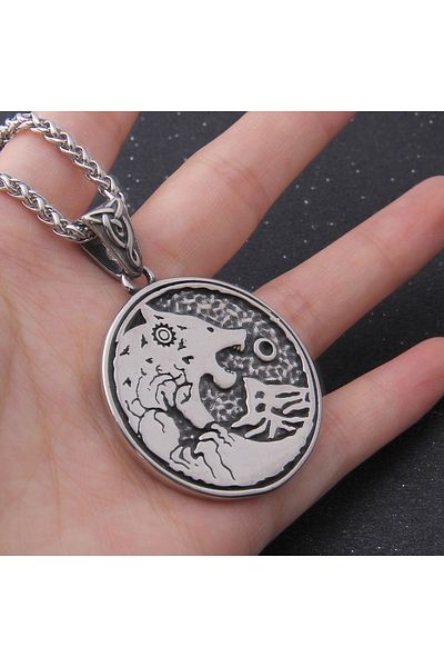Viking 316L Scandinavian Motif Wolf Symbol Locket Necklace